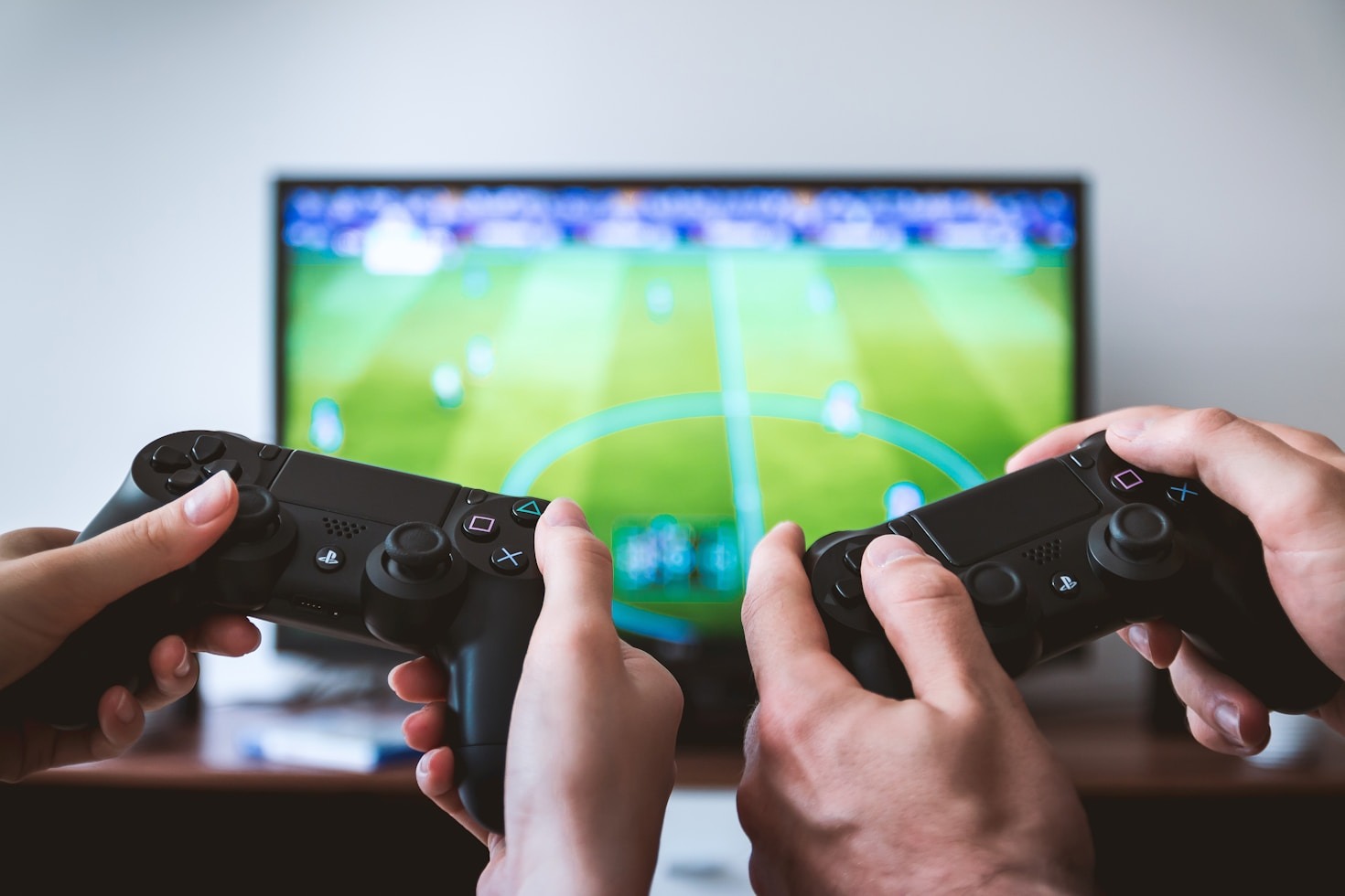 Mengatasi Lag Saat Bermain Game Online Berat